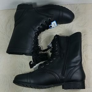 Time and Tru | Shoes | Boots Combat 